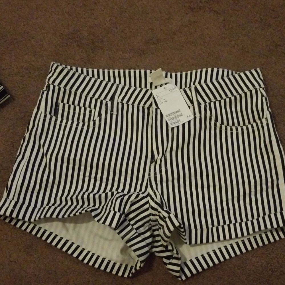 Striped shorts